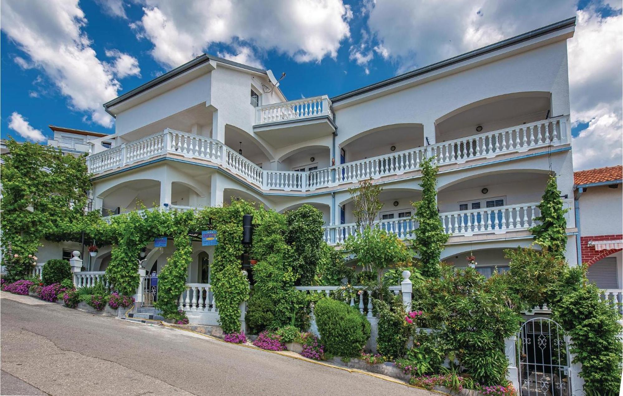 Stunning Apartment In Crikvenica With Wifi Εξωτερικό φωτογραφία